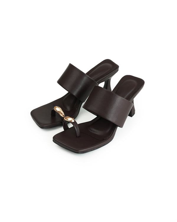 Matilda Heels | Brown