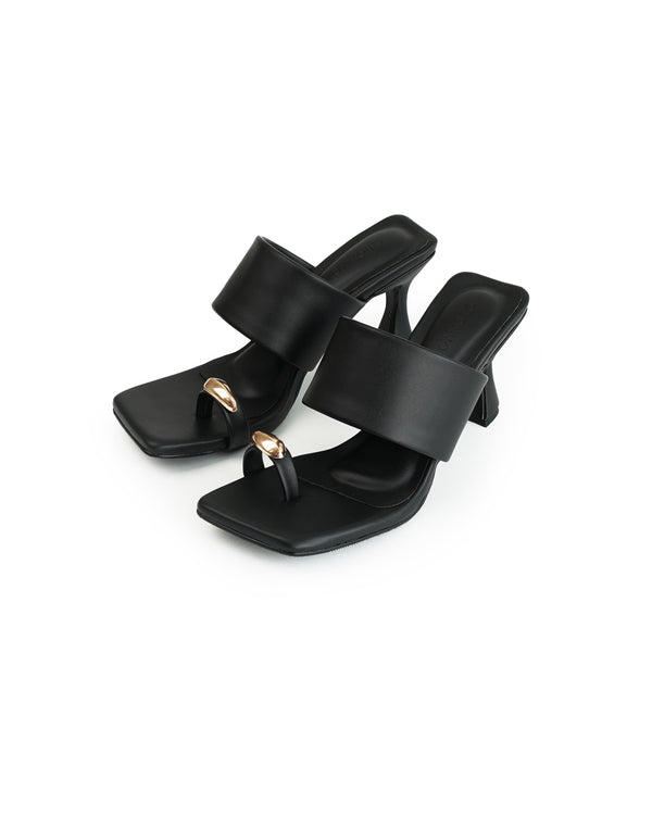 Matilda Heels | Black