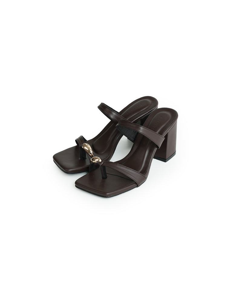 Nikki Heels | Brown