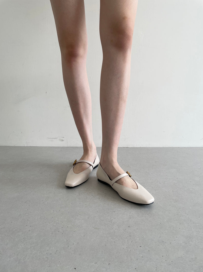 Fallon Flats | Ivory