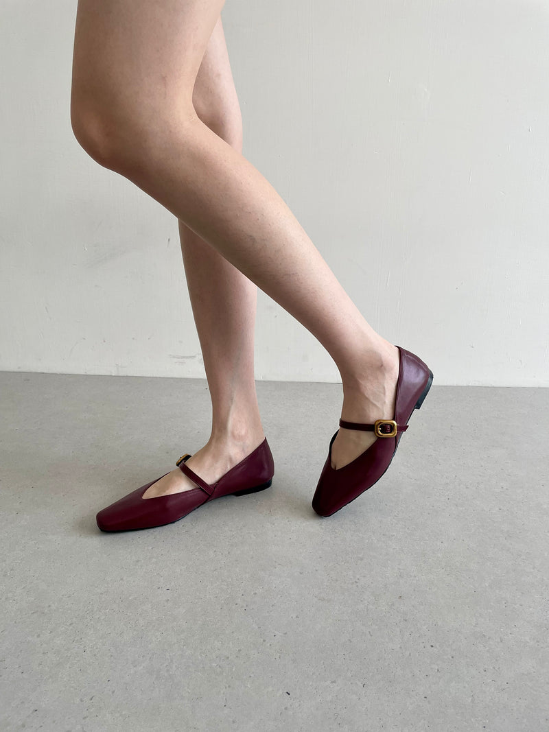 Fallon Flats | Maroon