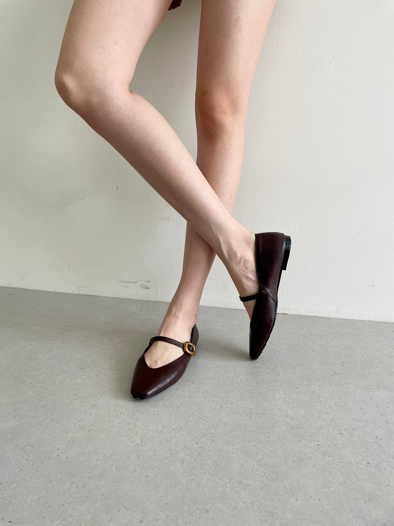 Fallon Flats | Brown