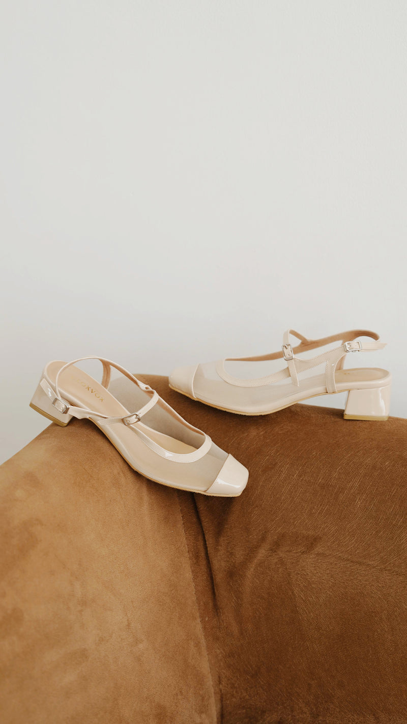 Karen Heels | Nude