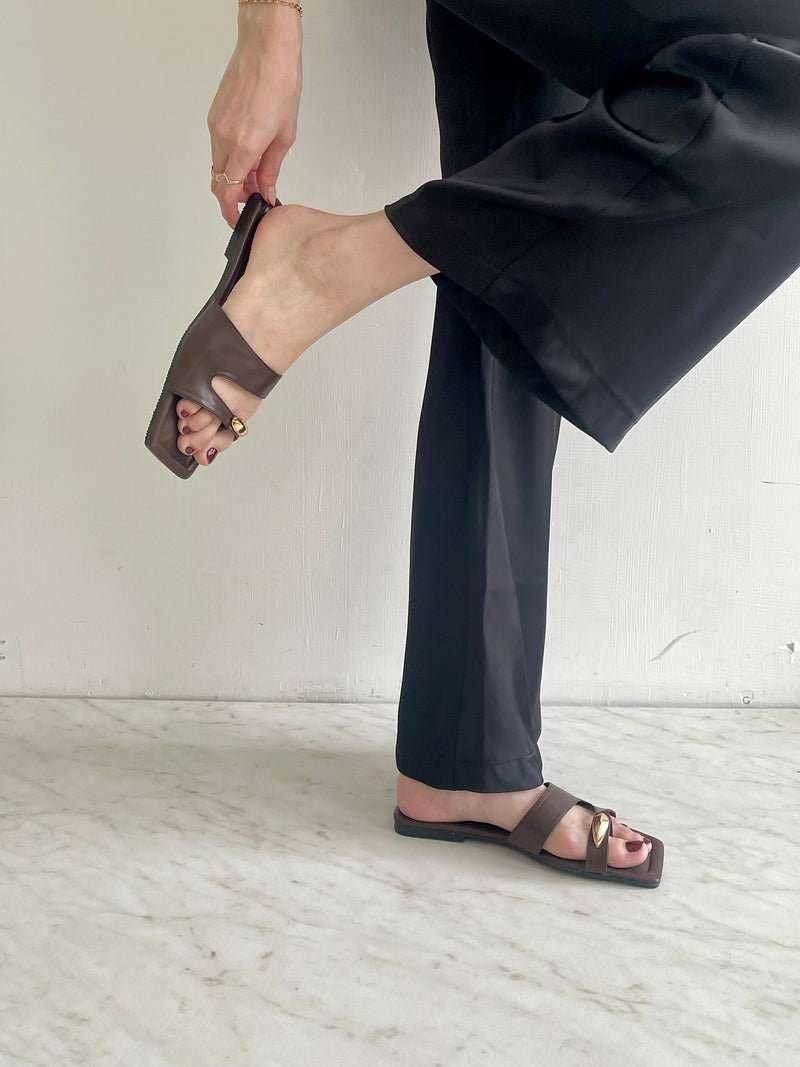 Rae Slipper | Brown
