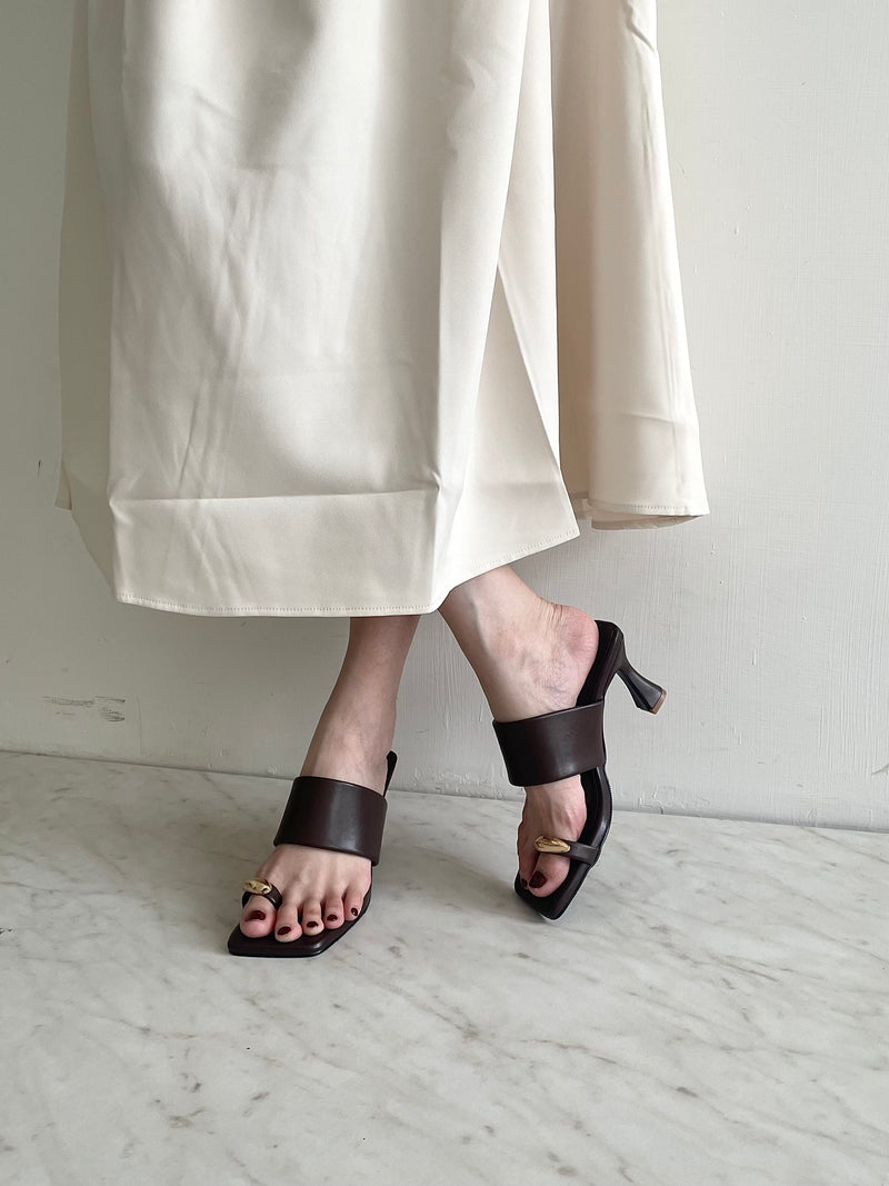 Matilda Heels | Brown