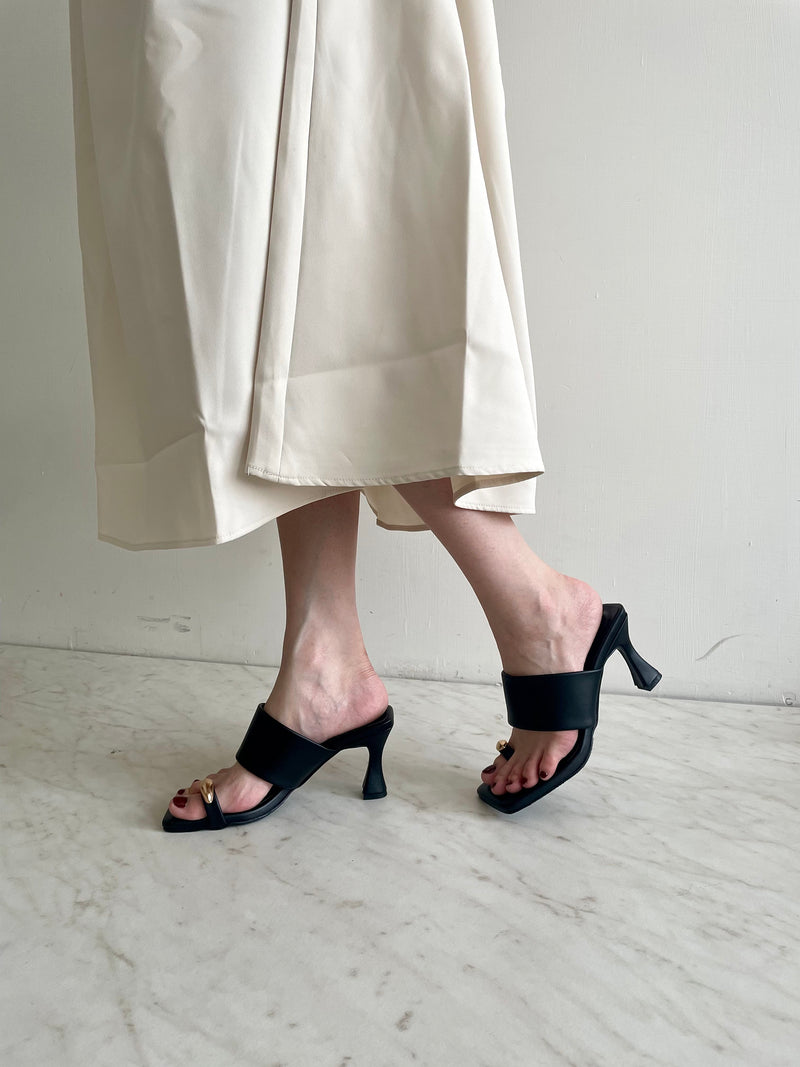 Matilda Heels | Black