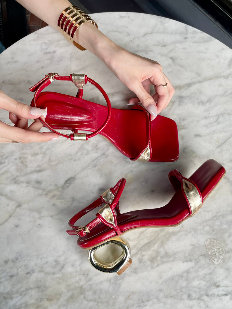 Evelyn Heels | Red