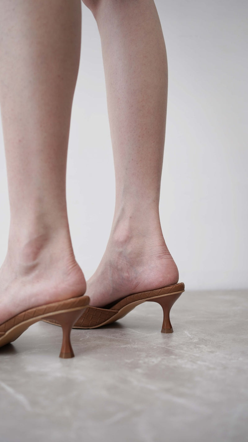 Rowen Heels | Tan