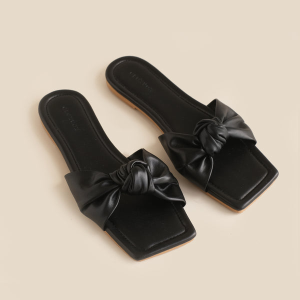 Pippa Slipper | Black