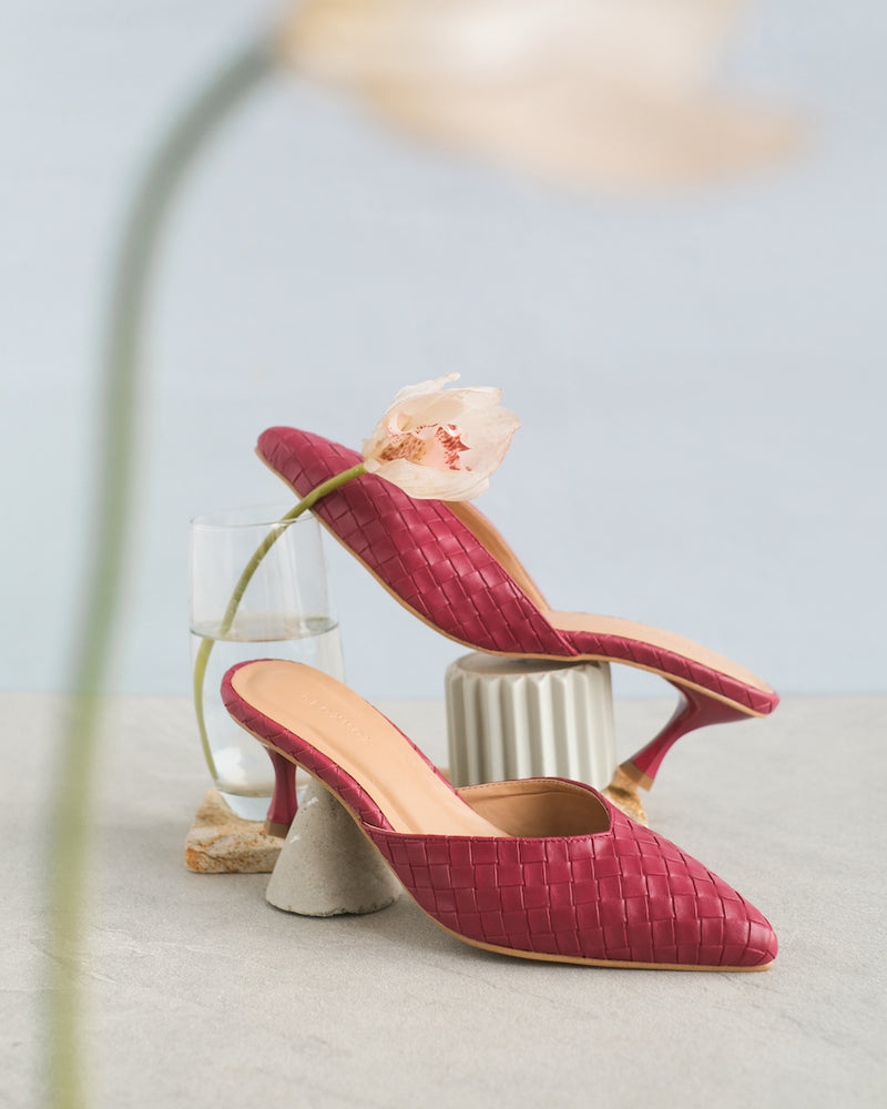 Rowen Heels | Red