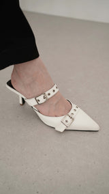 Louyi Heels | White