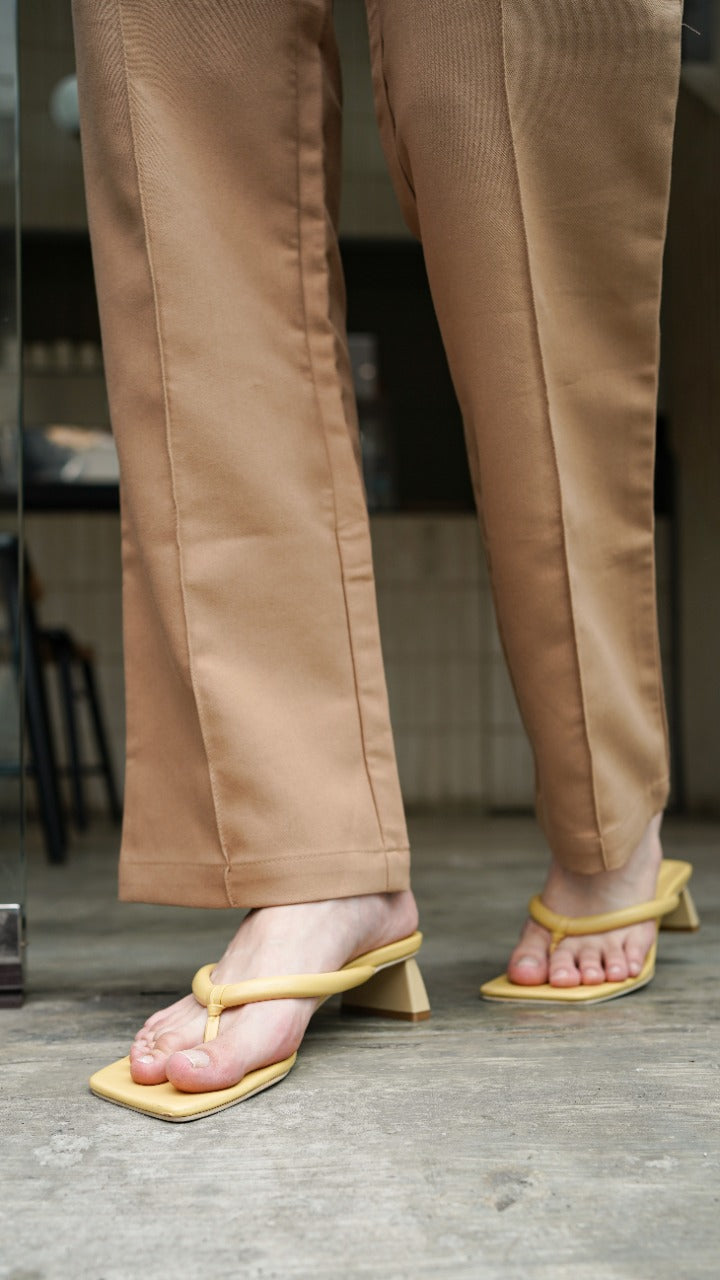 Lexy Heels | Yellow