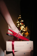 Neva Flats | Red